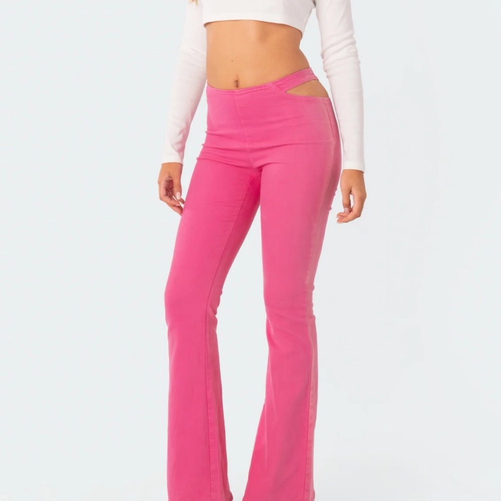 Edikted Kira Cut Out Flared Jeans